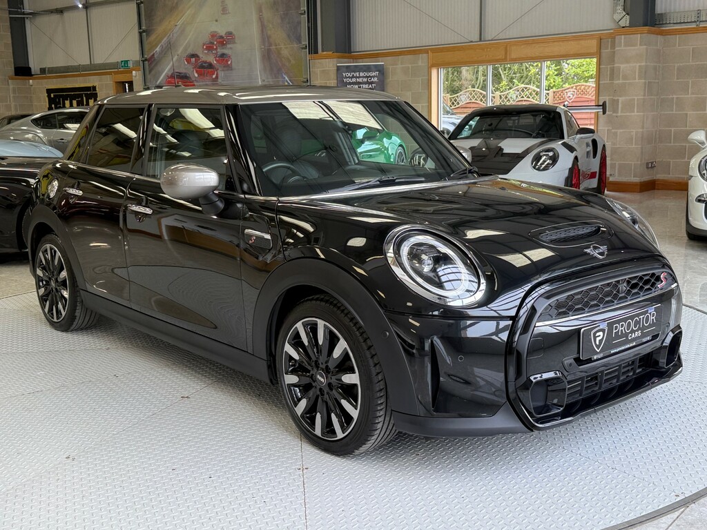 Mini Hatch 2.0 Cooper S Exclusive Steptronic Euro 6 Ss FX72OJT #3
