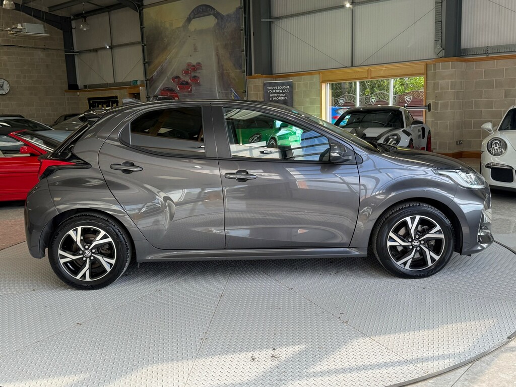 Toyota Yaris 1.5 Vvt-h Design E-cvt Euro 6 Ss YT25EHS #4