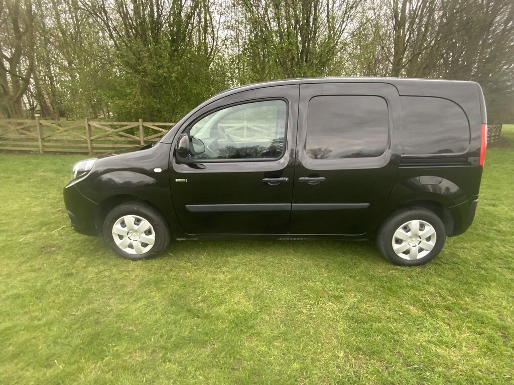 Renault  2.3 Lwb Car Transporter Recovery Truck Grey #13
