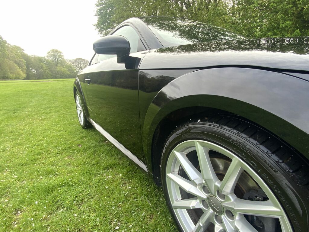 Audi TT Sport Tdi Ultra Coupe FE65MVW White #5