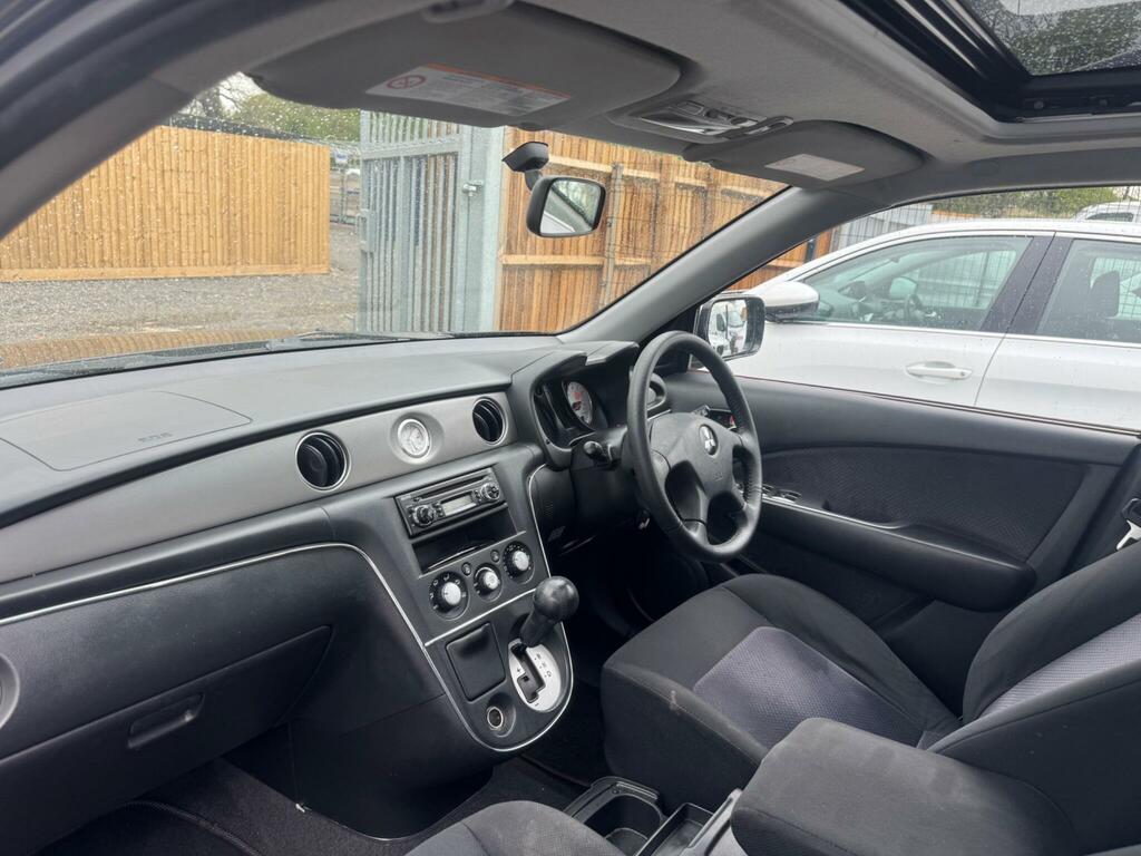 Mitsubishi Outlander 2.4 Equippe Black #19