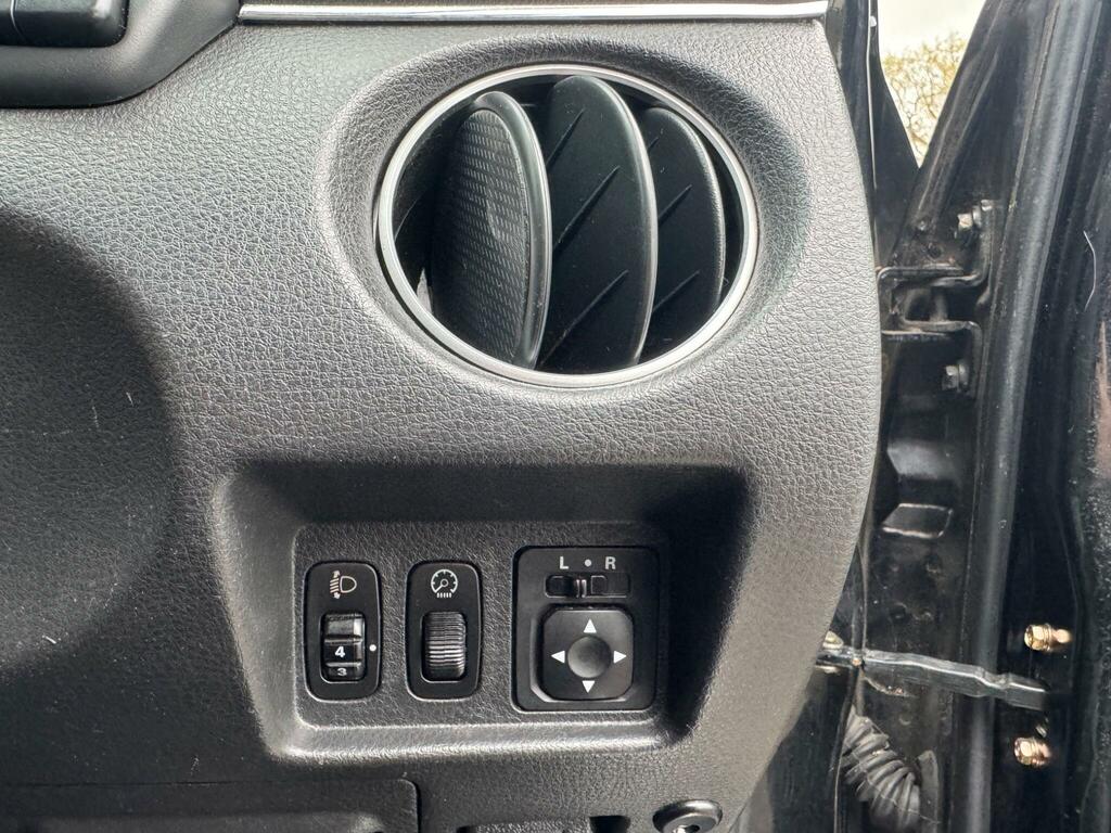 Mitsubishi Outlander 2.4 Equippe Black #25