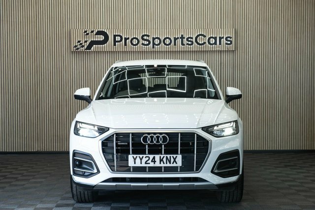 Audi Q5 2.0 Tdi 40 Sport Suv S Tronic Quattro E YY24KNX White #2