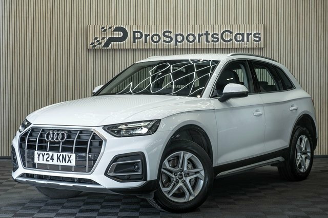 Audi Q5 2.0 Tdi 40 Sport Suv S Tronic Quattro E White