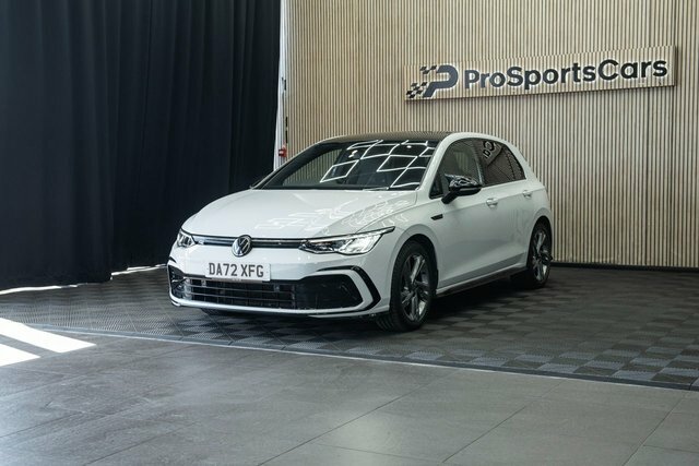Volkswagen Golf 1.5 Etsi Mhev R-line Hatchback Hybrid D DA72XFG White #4