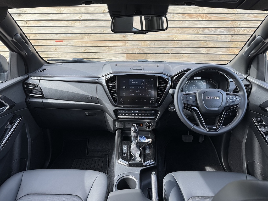 Isuzu D-Max V-cross Dcb Silver #2