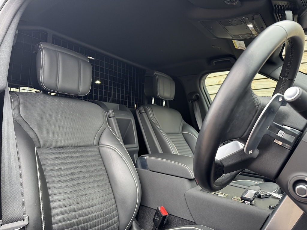 Land Rover Discovery 202372 D300 Mhev R-dynamic Hse Commercial Rear GV72UCY Grey #2