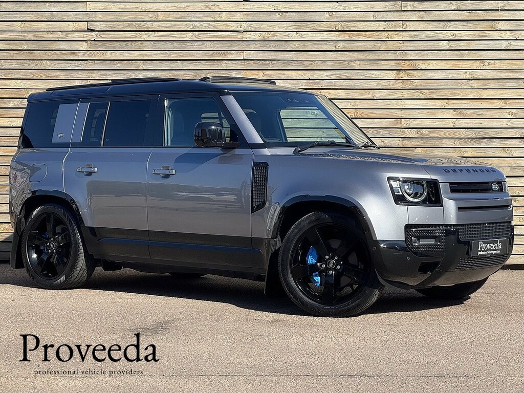 Land Rover Defender 110 202424 D300 Mhev X-dynamic Hse Pan Roof Heate Grey