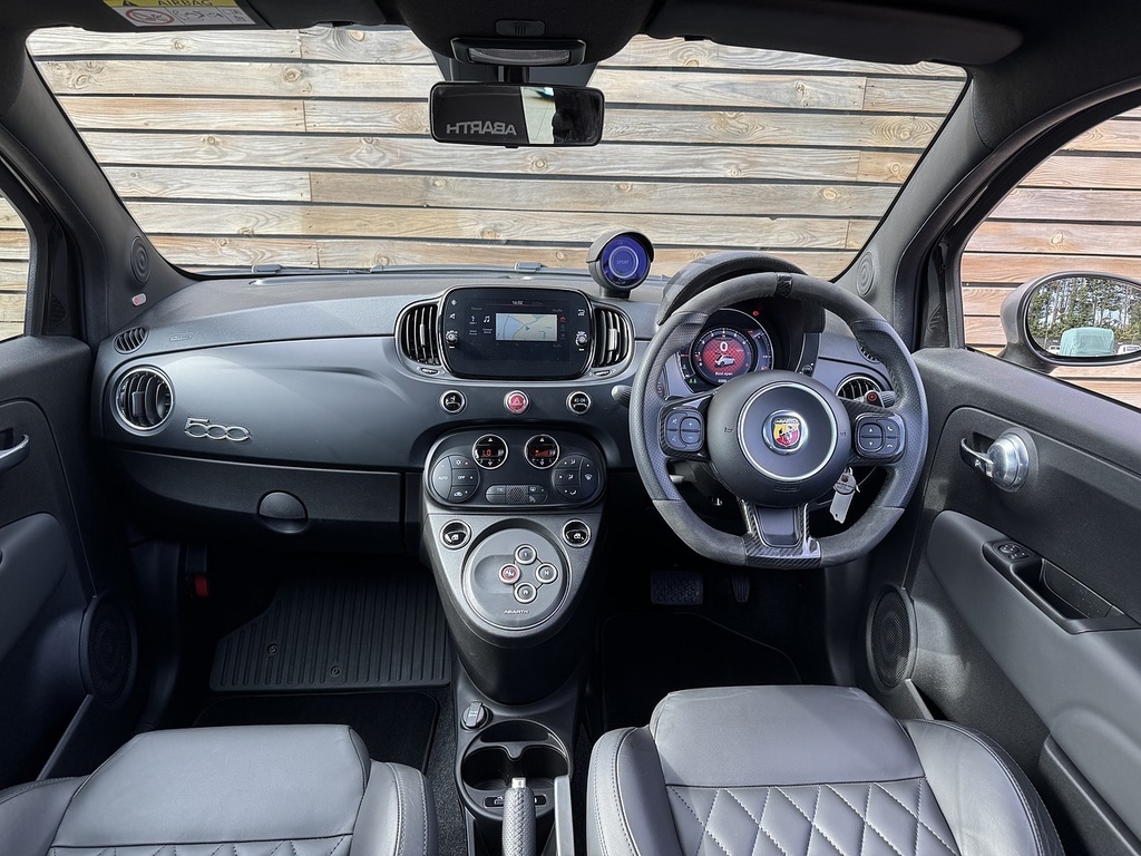 Abarth 695 1.4 T-jet 180 70Th Anniversary #2