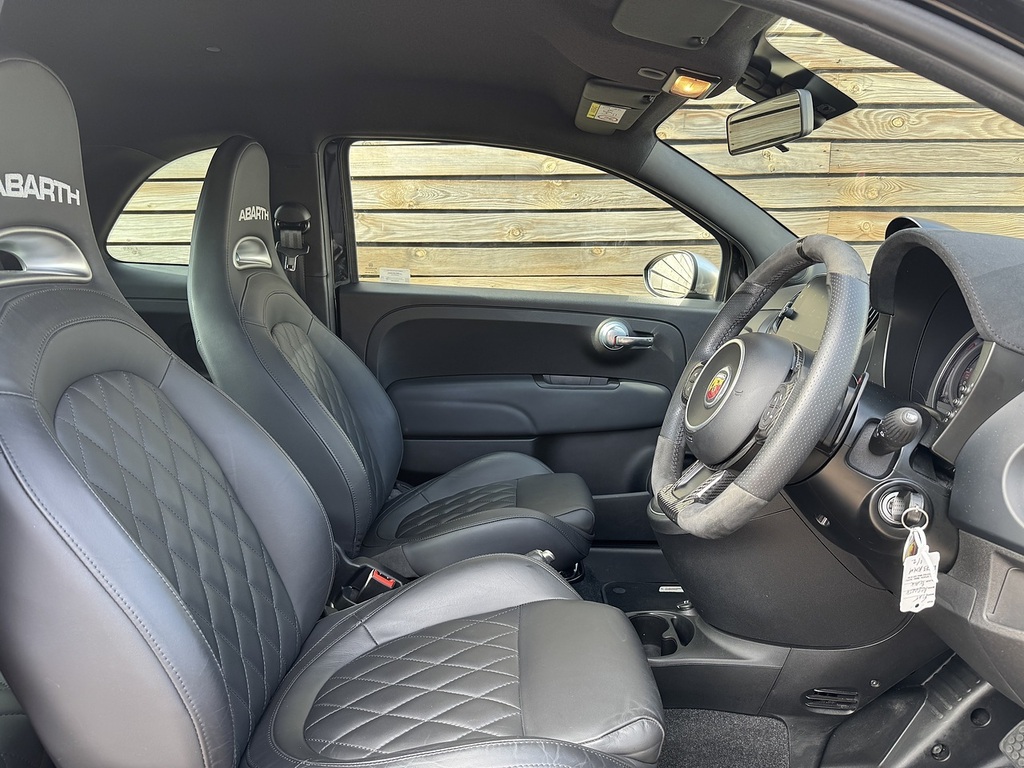 Abarth 695 1.4 T-jet 180 70Th Anniversary #10
