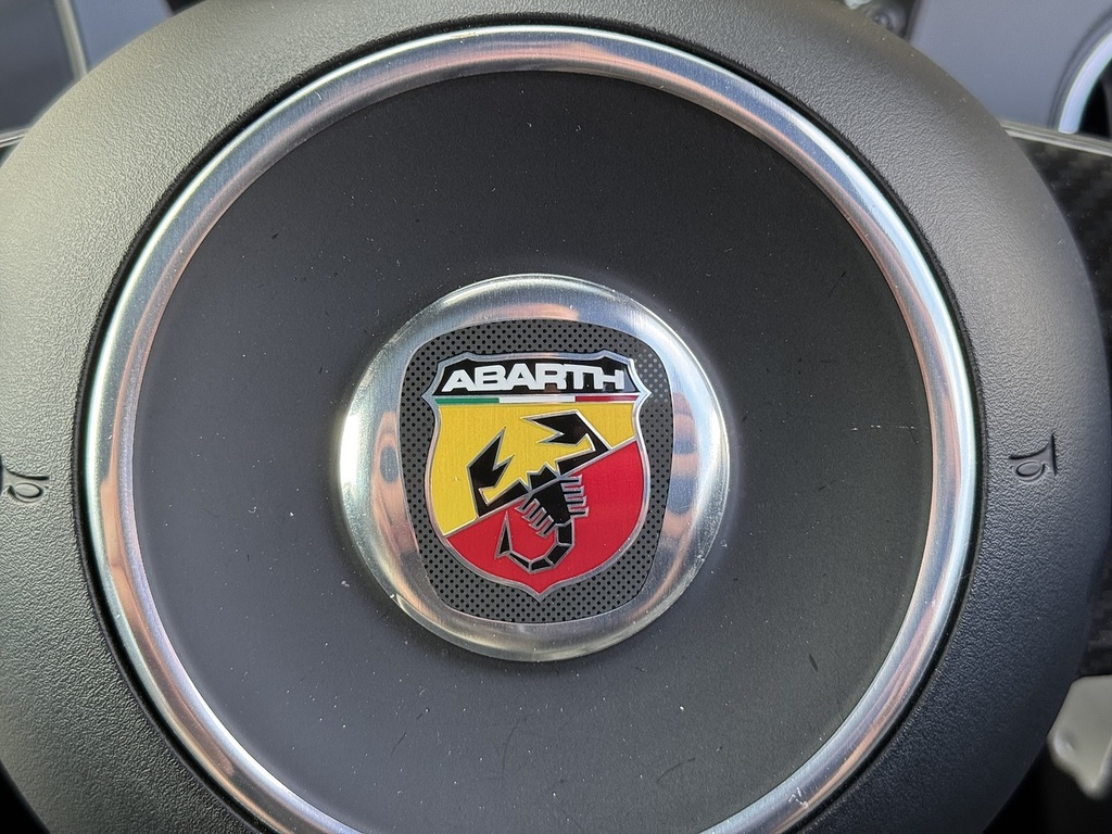 Abarth 695 1.4 T-jet 180 70Th Anniversary #29