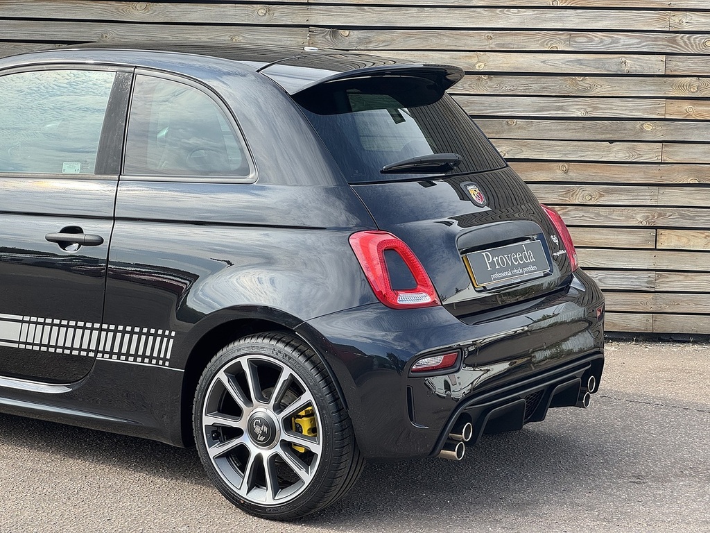 Abarth 695 1.4 T-jet 180 70Th Anniversary #17