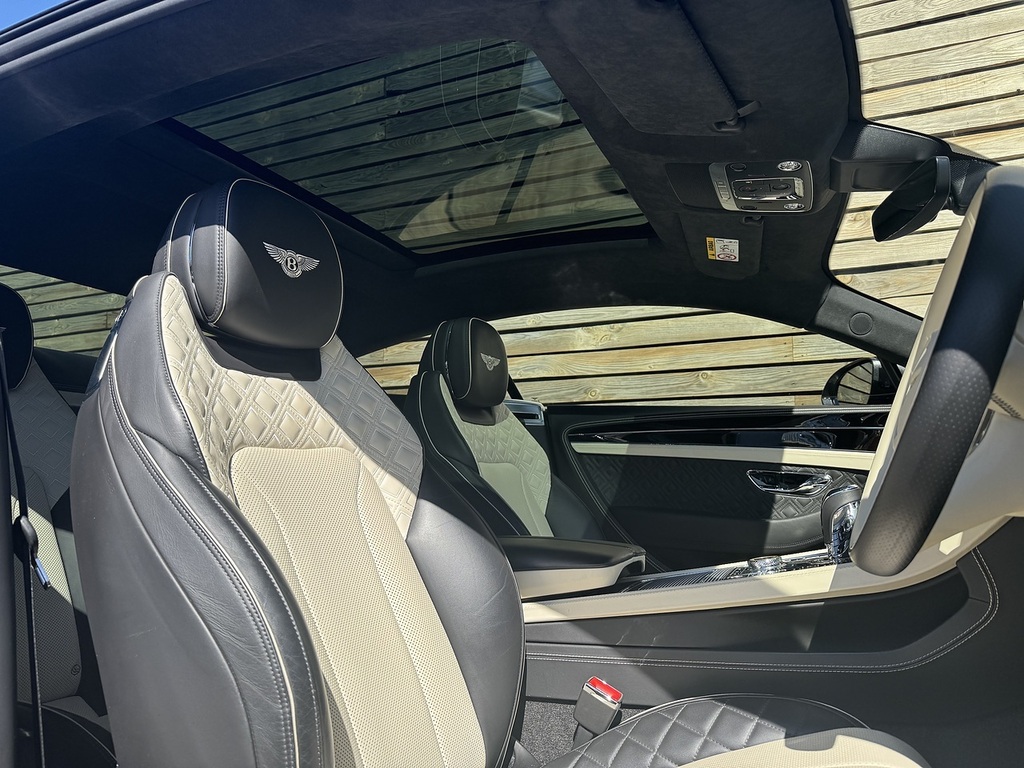 Bentley Continental Gt 202272 V8 Gt Mulliner Pan Roof YK72RVV Grey #2