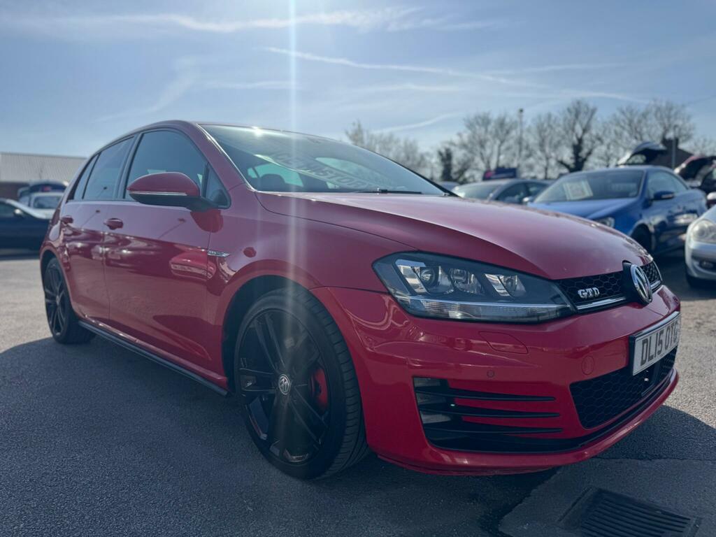 Volkswagen Golf 2.0 Tdi Bluemotion Tech Gtd Euro 6 Ss DL15OTG Red #2