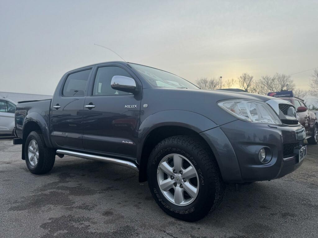 Toyota HILUX Invincible 4X4 D-4d Dcb Grey #2
