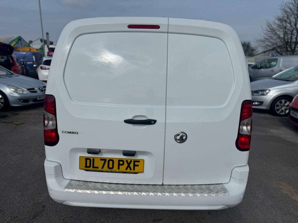 Vauxhall Combo 1.5 Turbo D 2300 Sportive L2 H1 Euro 6 Ss DL70PXF White #6