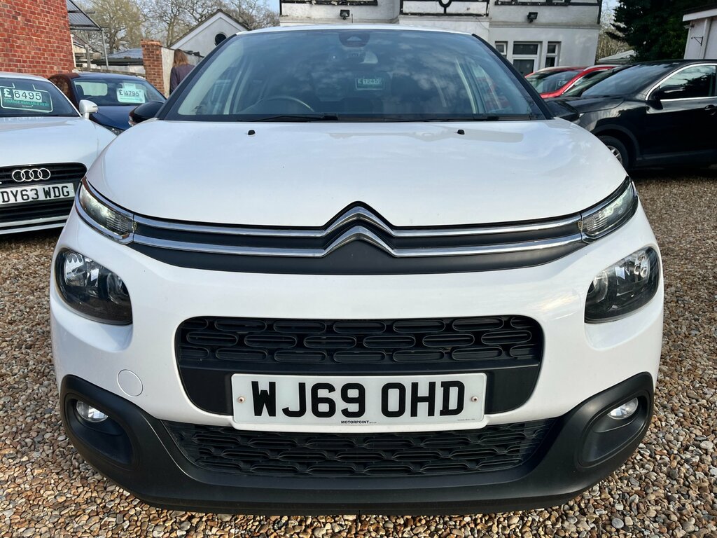 Citroen C3 1.2 Puretech Flair Hatchback Eur WJ69OHD White #2