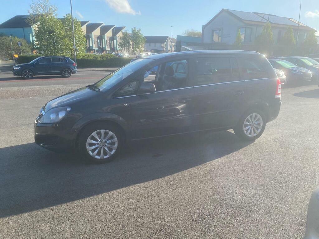 Vauxhall Zafira 1.8 16V Design Euro 5 Grey #4