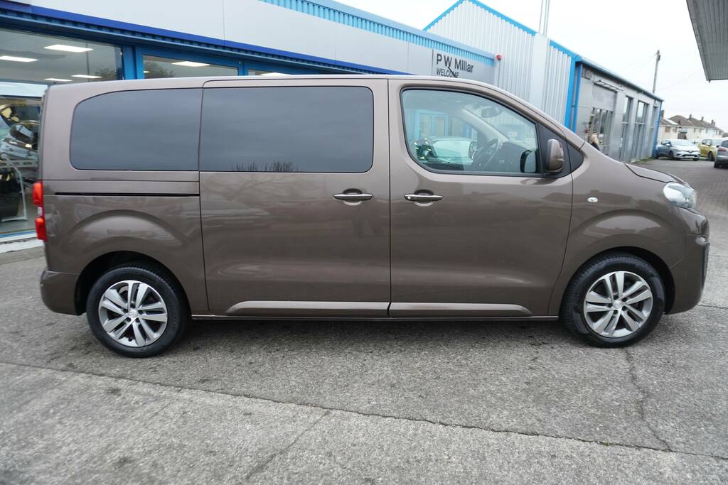 Peugeot Traveller 2.0 Bluehdi Allure Standard Mpv Mwb Euro 6 Ss 5 AC10WEE Brown #2
