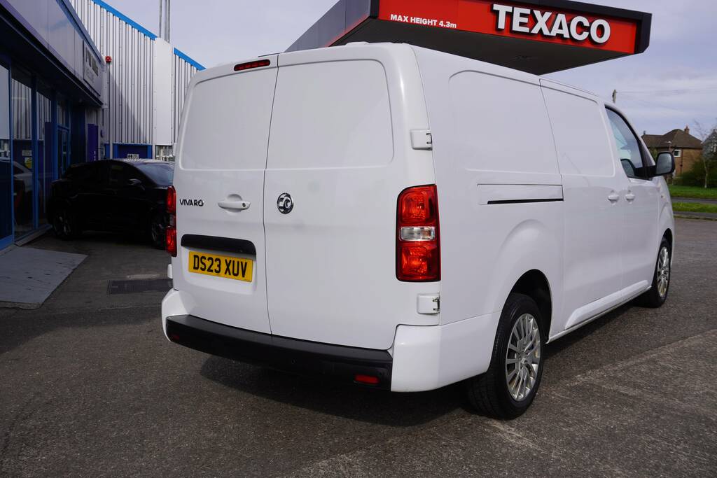 Vauxhall Vivaro L2h1 F2900 Pro Ss DS23XUV White #3