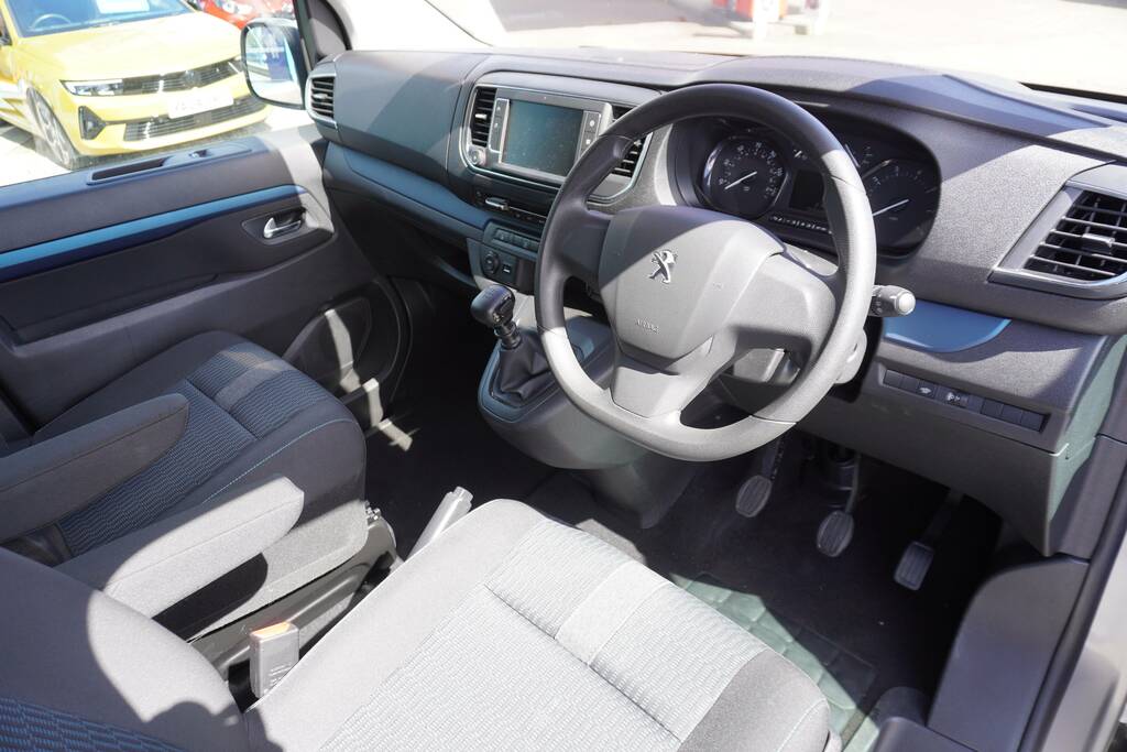 Peugeot Traveller 2.0 Bluehdi Active Standard Mpv Mwb Euro 6 Ss 5 SY70ORZ Grey #4