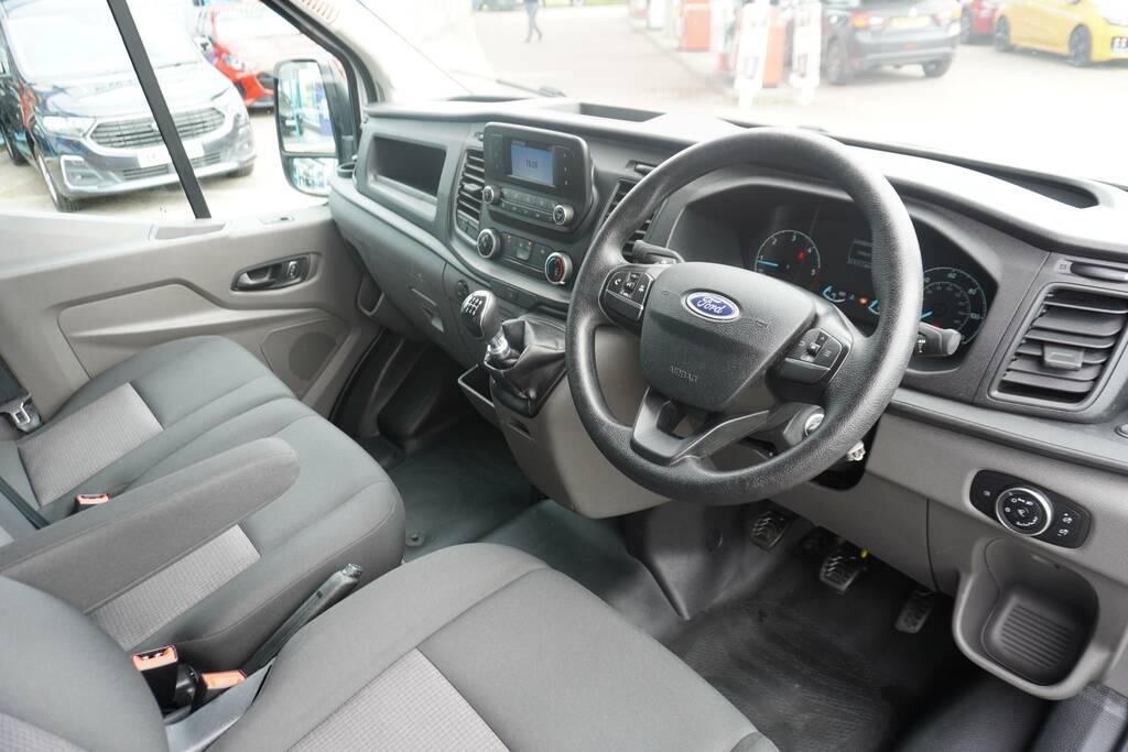 Ford Transit Custom 2.0 350 Ecoblue Leader Chassis Cab Manu WV23ZGN White #3