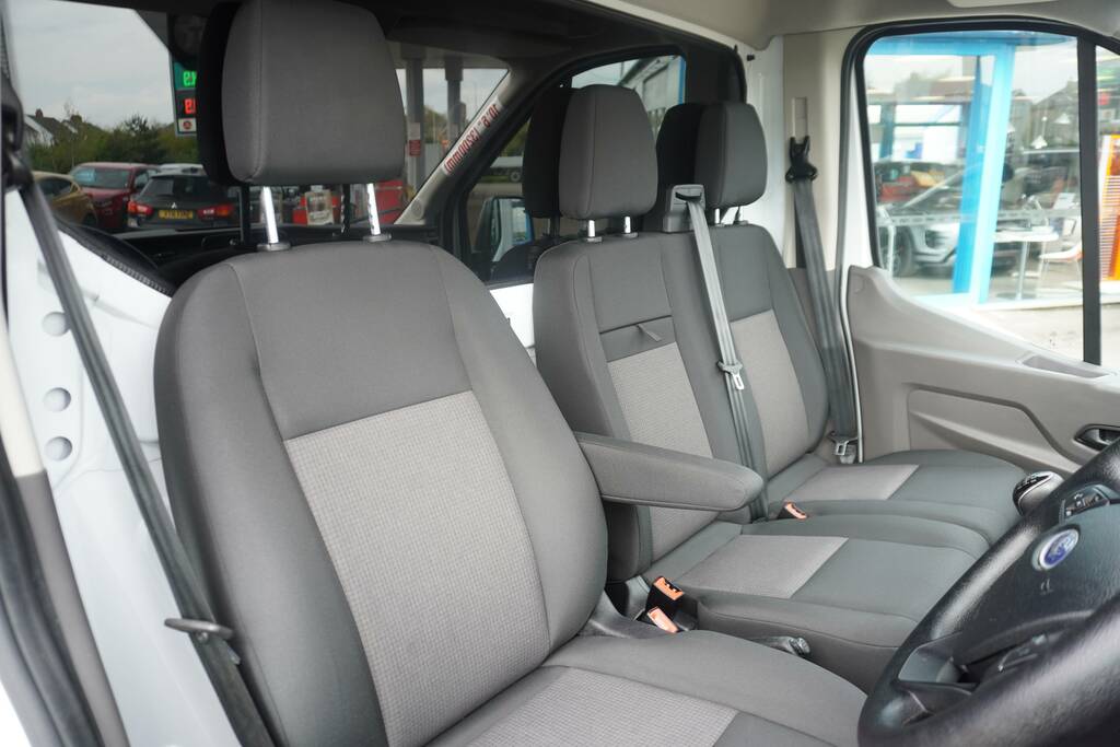 Ford Transit Custom 2.0 350 Ecoblue Leader Chassis Cab Manu WV23ZGN White #5