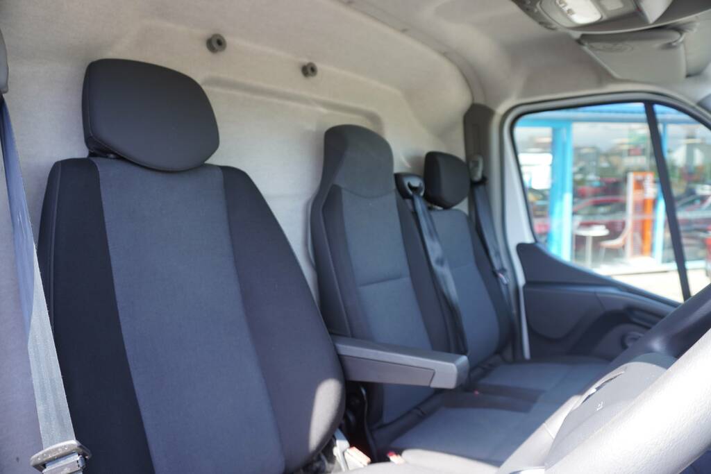 Renault Master 2.3 Dci 35 Business Fwd Lwb Medium Roof Euro 6 HT23KCA White #6