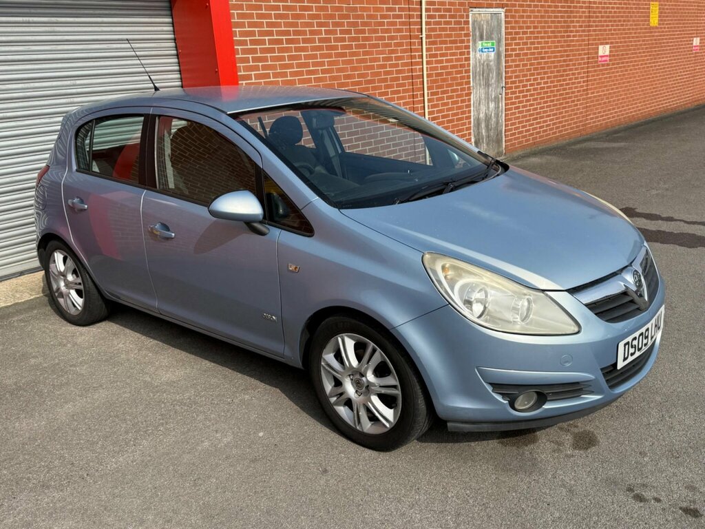 Vauxhall Corsa 1.4I 16V Design Ac DS09LHU Blue #2