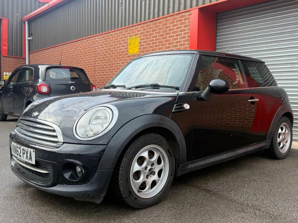 Mini Hatch 1.6 Cooper D Euro 5 Ss KN62PXA Black #5