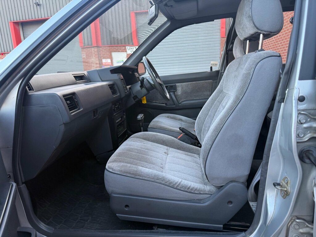 Nissan Sunny 1.3 Ls  #23