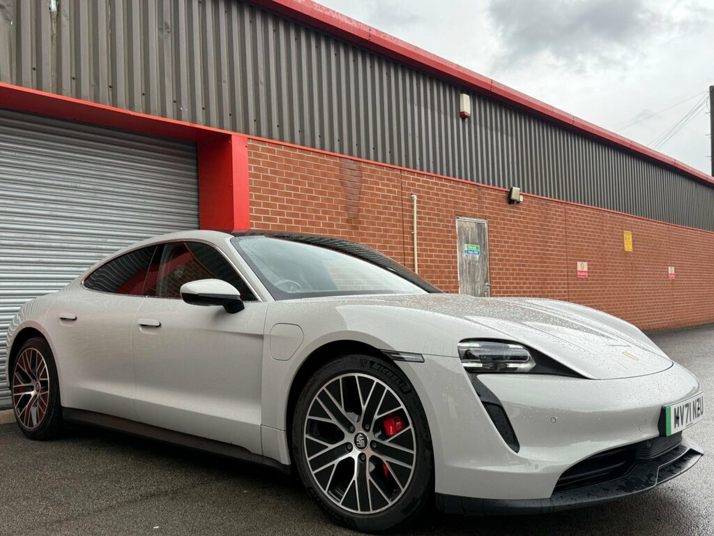 Porsche Taycan Performance Plus 93.4Kwh 4S 4Wd 11Kw Cha Grey
