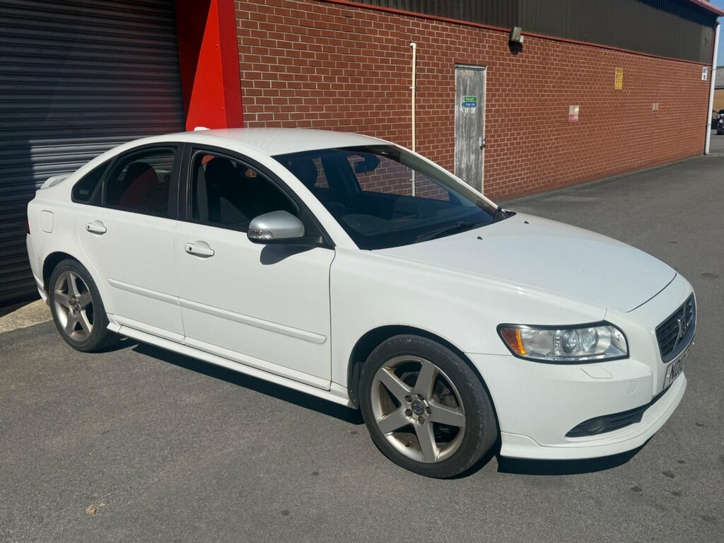 Volvo S40 1.6D Drive R-design Euro 4 White #2