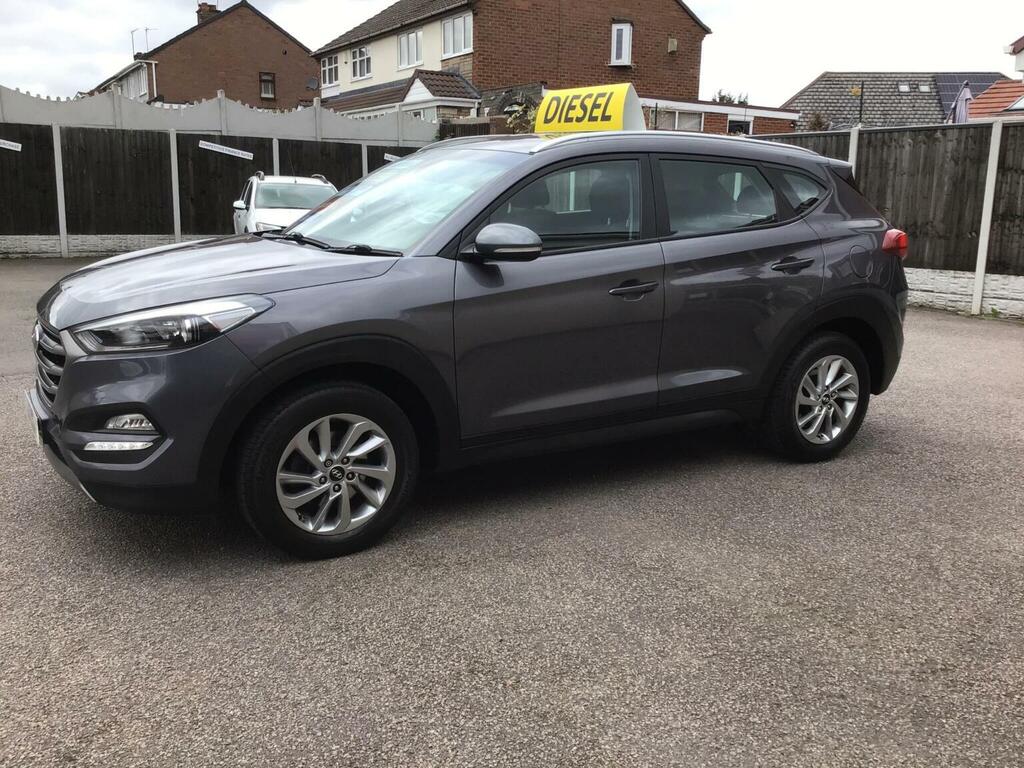 Hyundai Tucson Suv 1.7 Crdi Blue Drive Se Nav Euro 6 Ss 2 FT65CZV Grey #6