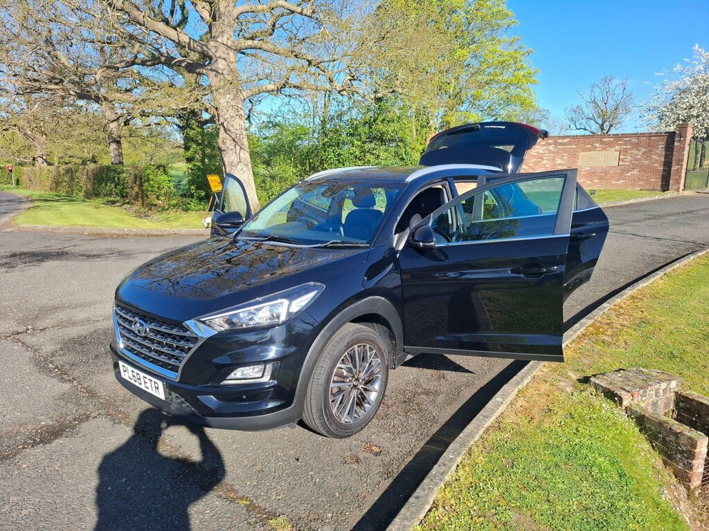 Hyundai Tucson 1.6 Gdi Premium Euro 6 Ss PL68ETR Black #3