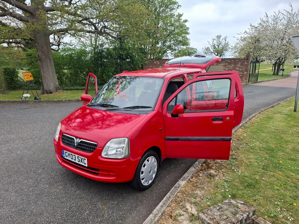 Vauxhall Agila Design 5-Door Green #13