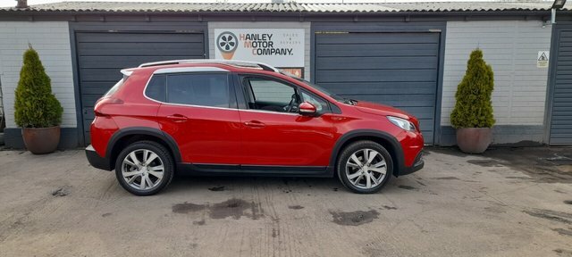 Peugeot 2008 1.2 Puretech Allure Premium Suv FG69XKC Red #2