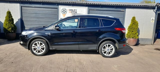 Ford Kuga 2.0 Tdci Titanium X Suv 2Wd Euro CE64XFZ Black #4