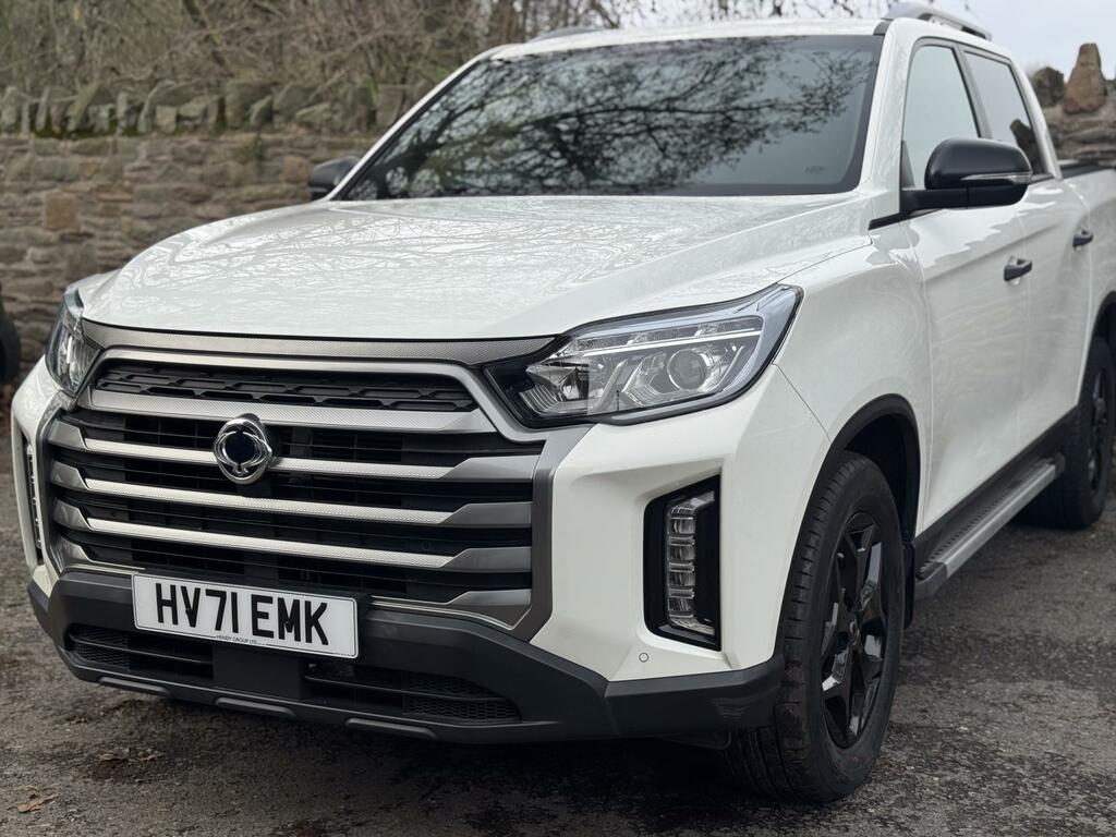 SsangYong Musso 2.2D Saracen Pickup Double Cab 4Wd White #6