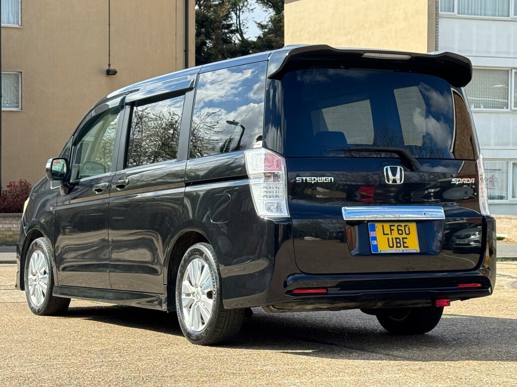 Honda StepWagon Mpv 7 Seater 201059 White #6
