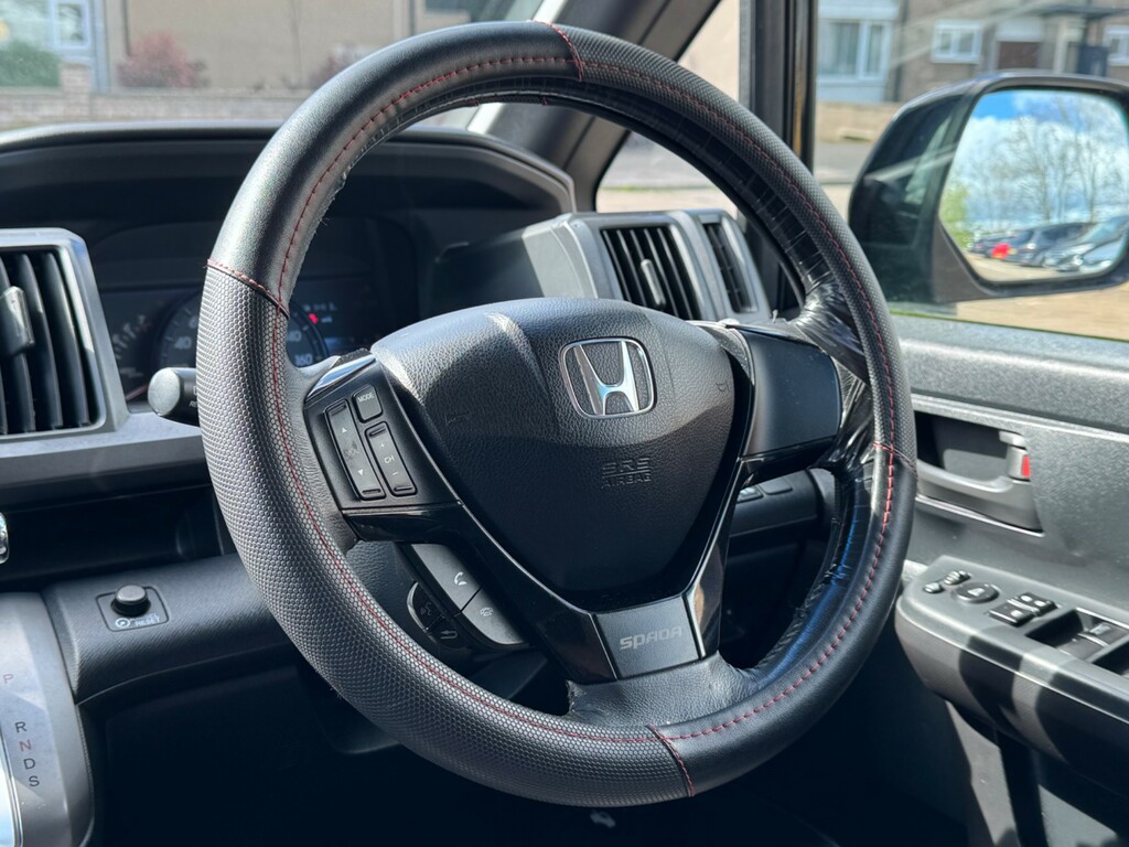 Honda StepWagon Mpv 7 Seater 201059 White #31