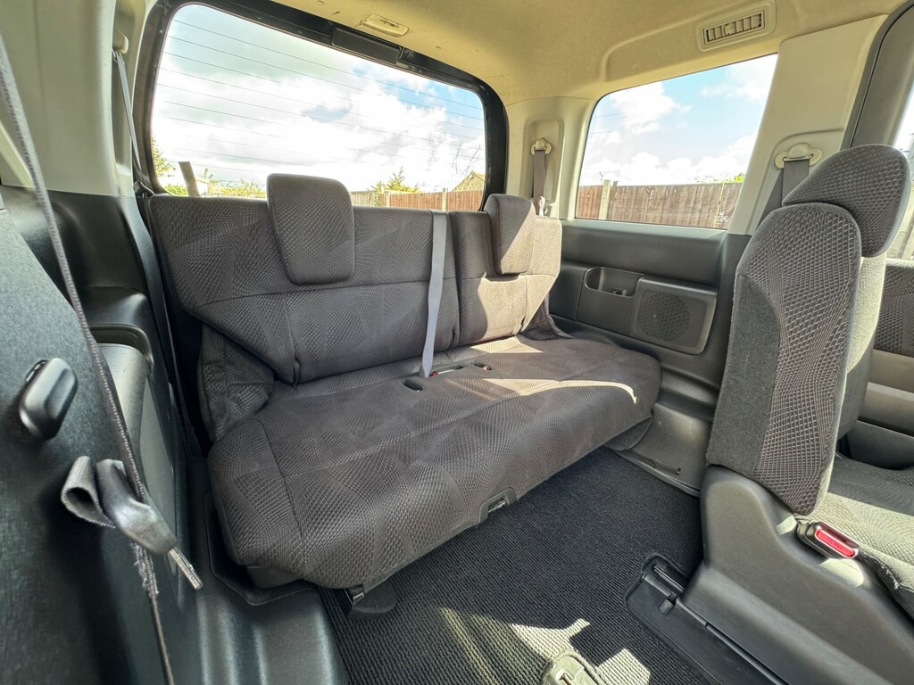Honda StepWagon Mpv 7 Seater 201059 White #48