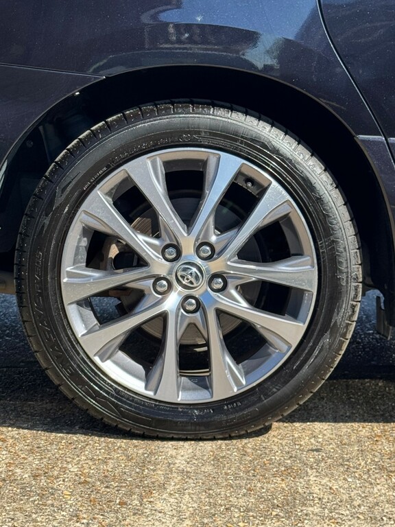 Toyota Estima Mpv Black #85