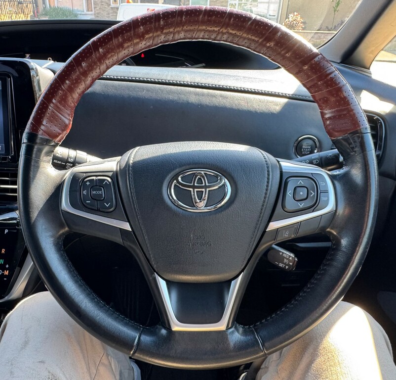 Toyota Estima Mpv Black #44