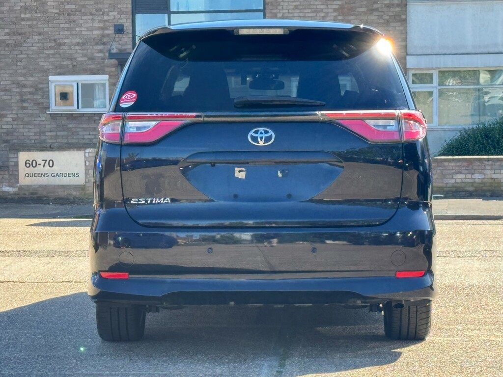 Toyota Estima Mpv Black #5