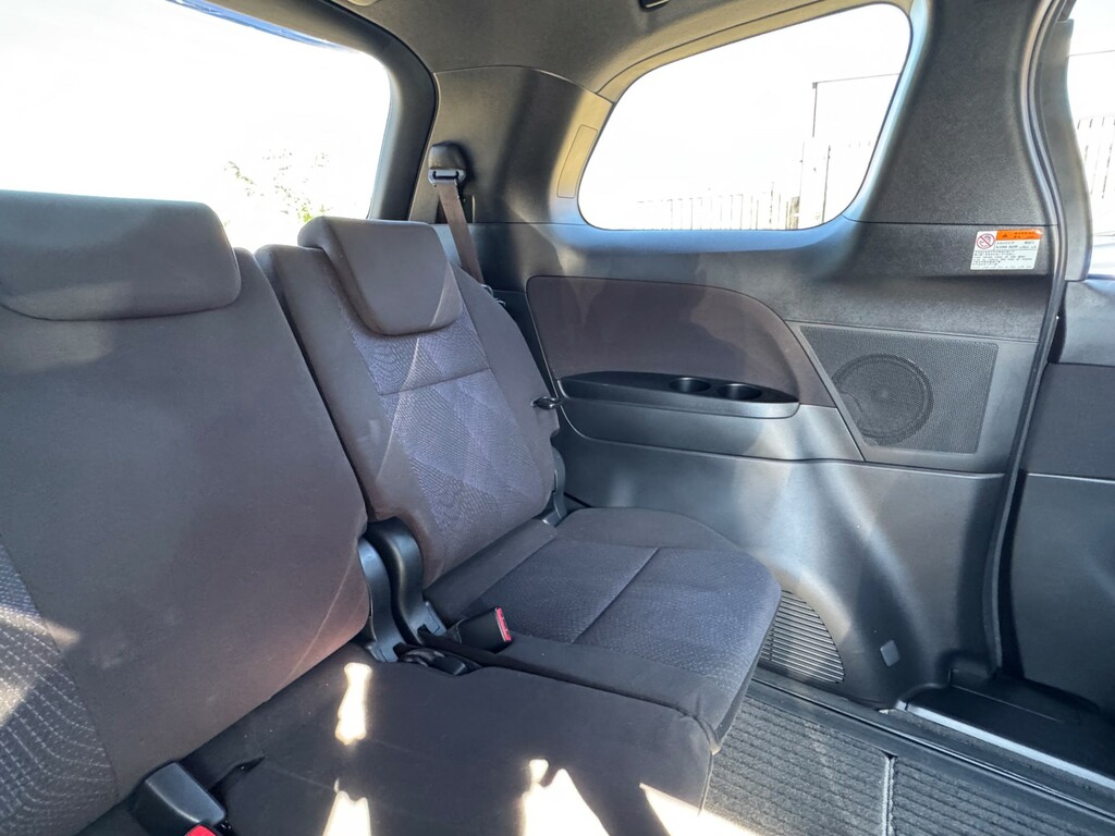 Toyota Estima Mpv Black #62