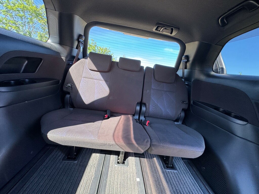 Toyota Estima Mpv Black #65