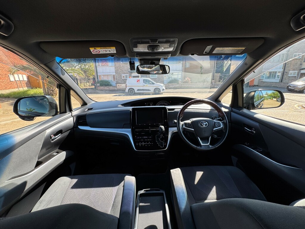 Toyota Estima Mpv Black #21