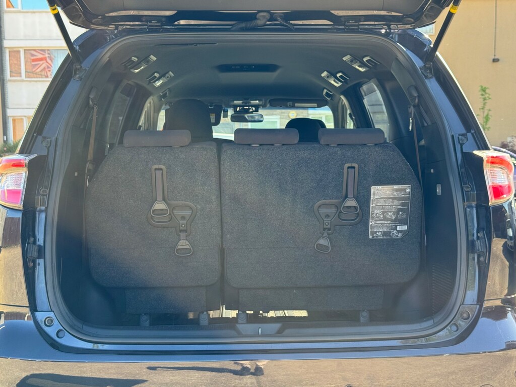 Toyota Estima Mpv Black #69