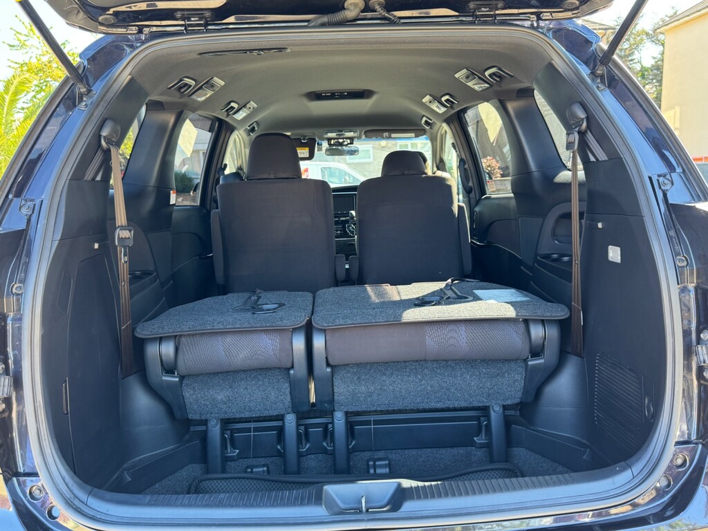 Toyota Estima Mpv Black #72